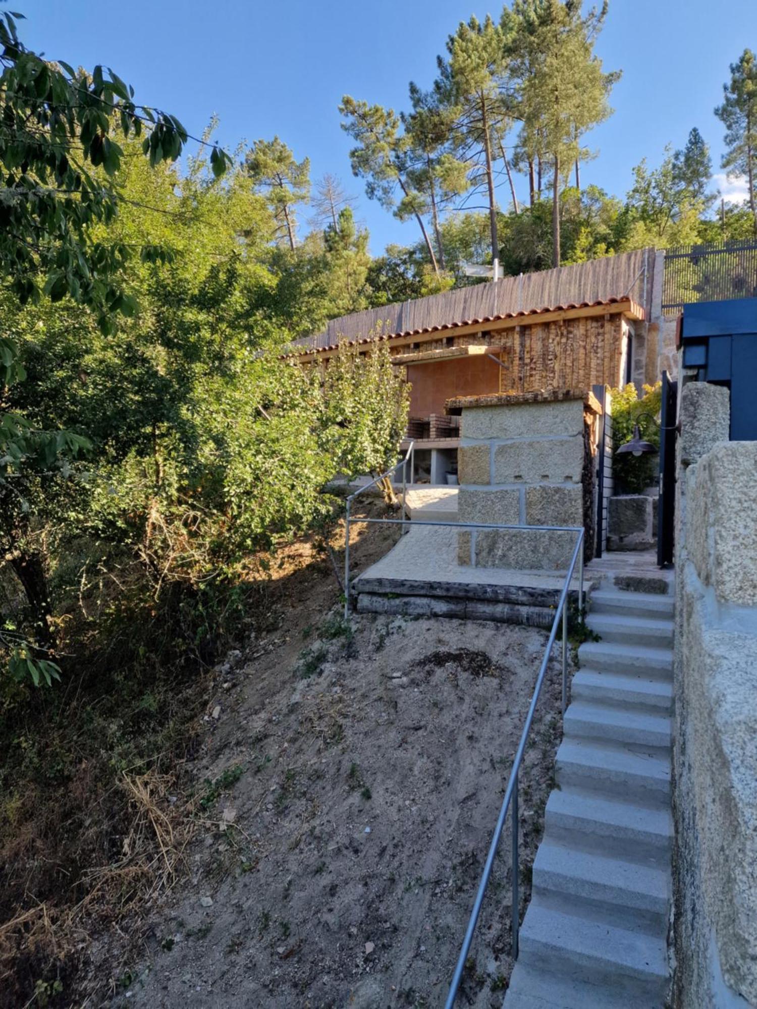 Casa Do Barqueiro Loureira * Castrelo de Mino